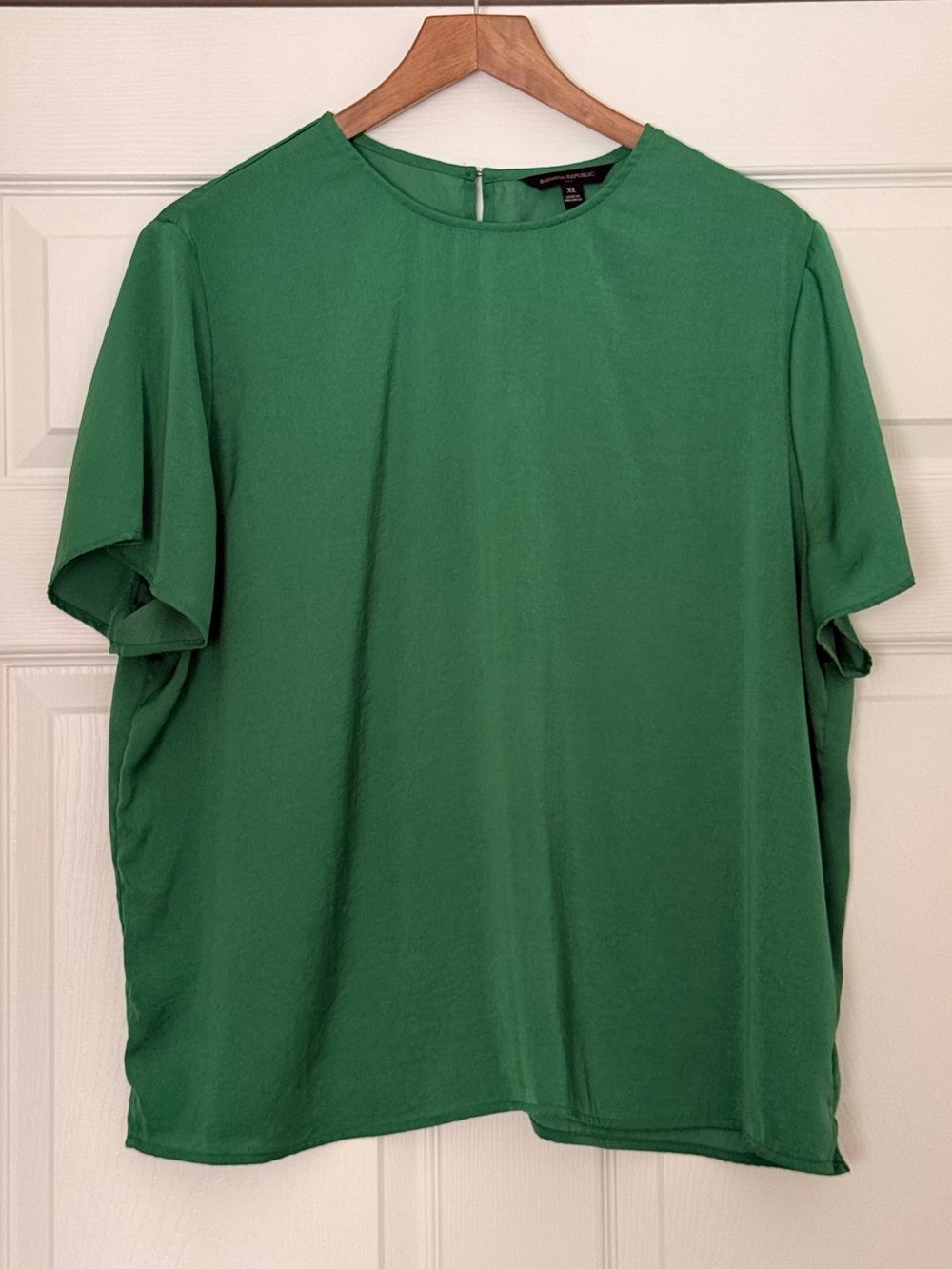 Banana Republic Factory Classic Crew Neck Short Sleeve Blouse
